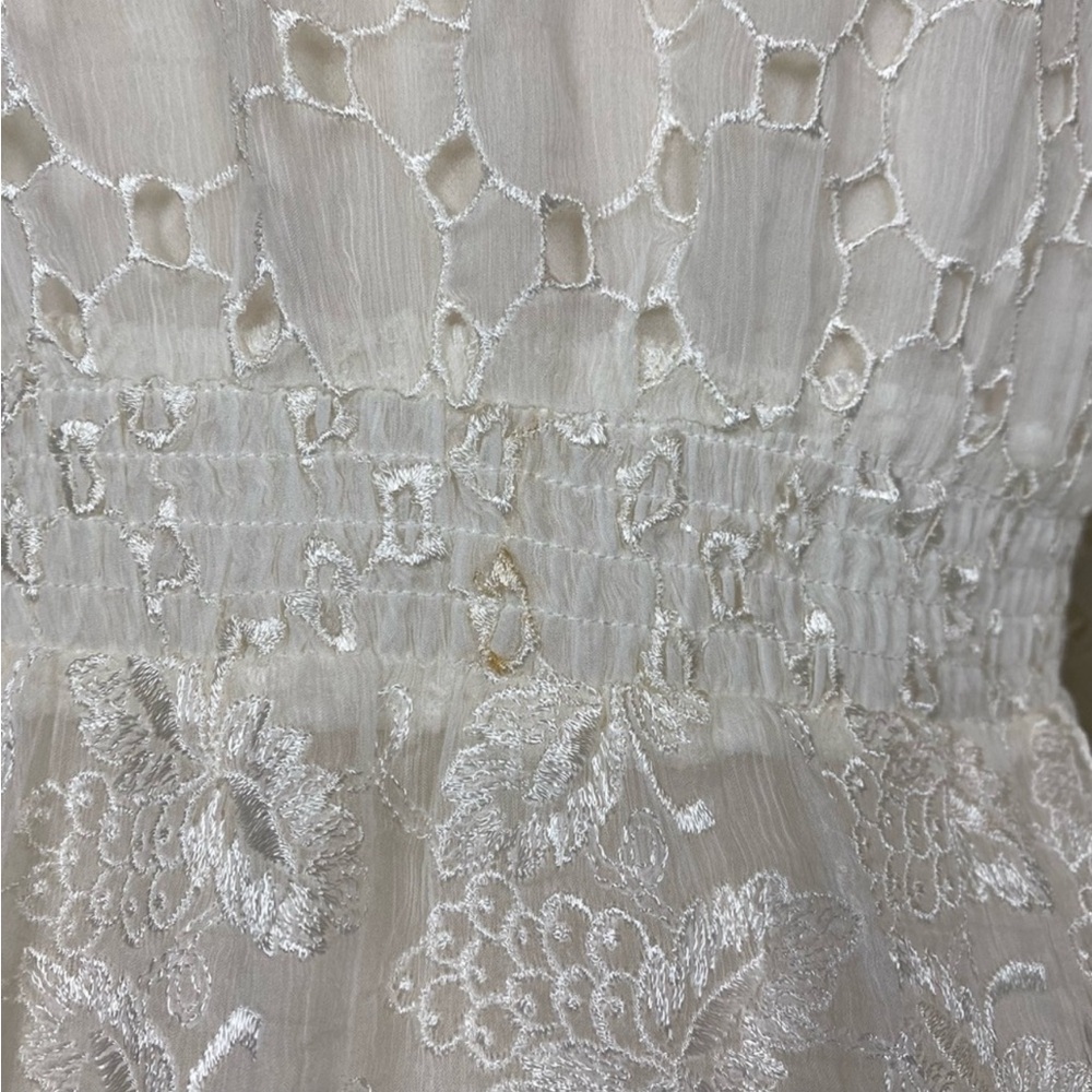 SUNDANCE CATALOG Embroidered Lace FRILL
SEEKER Silk Blouse Sz Medium Boho Eyelet - Picture 7 of 7